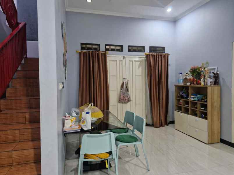 dijual rumah luas 192 meter murah duku bima