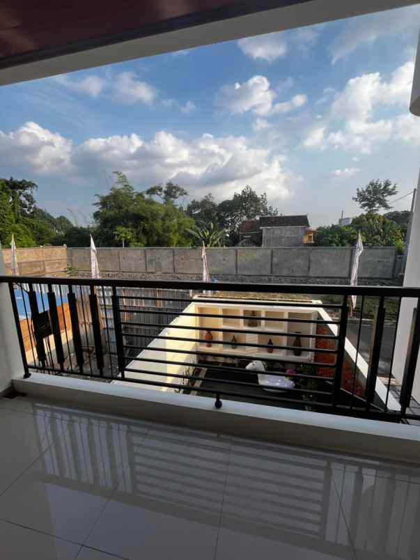 dijual rumah maguwoharjo sleman
