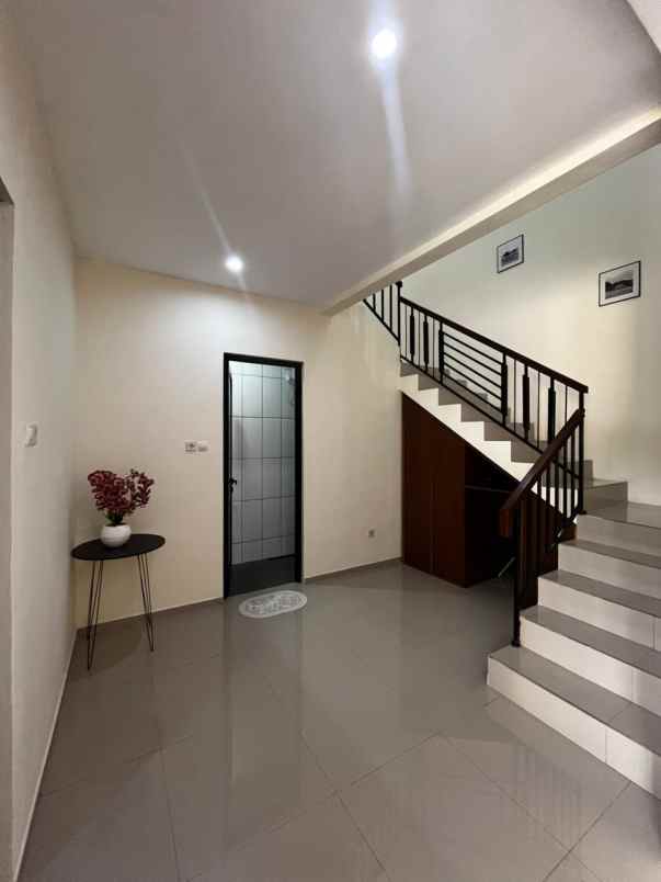 dijual rumah maguwoharjo sleman