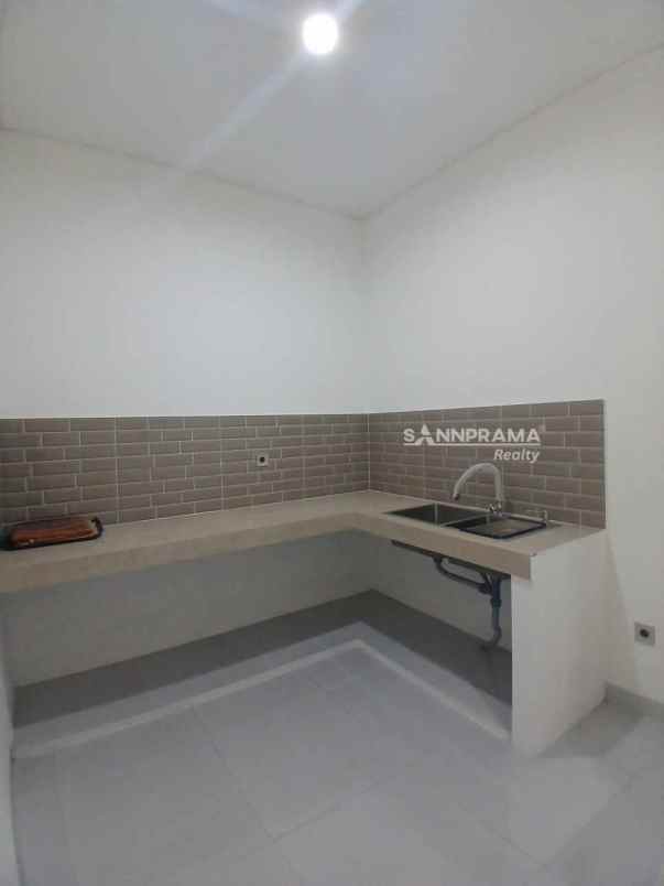 dijual rumah mampang