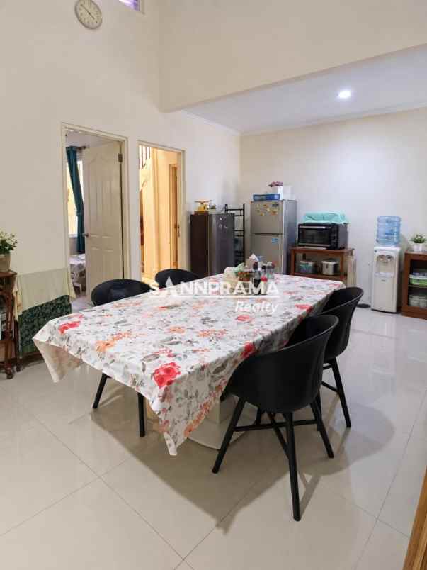 dijual rumah mampang