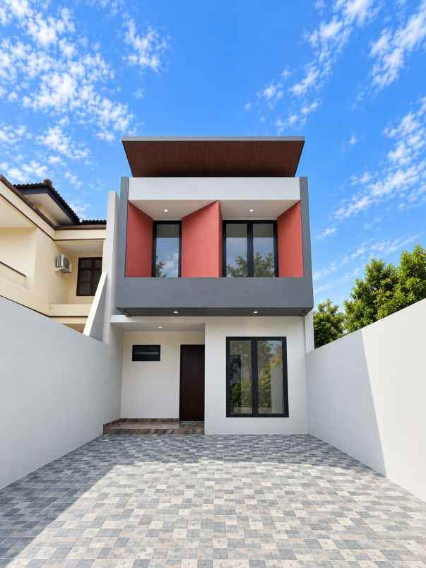 dijual rumah manyar jaya surabaya timur