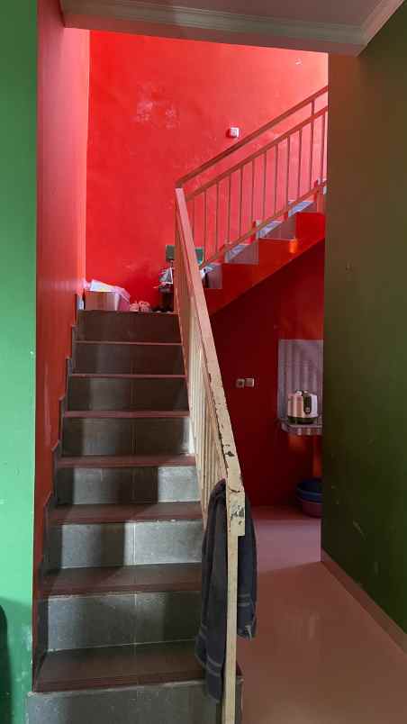 dijual rumah margaraharja