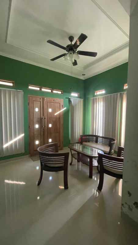 dijual rumah margaraharja