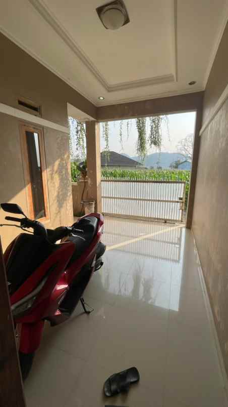 dijual rumah margaraharja