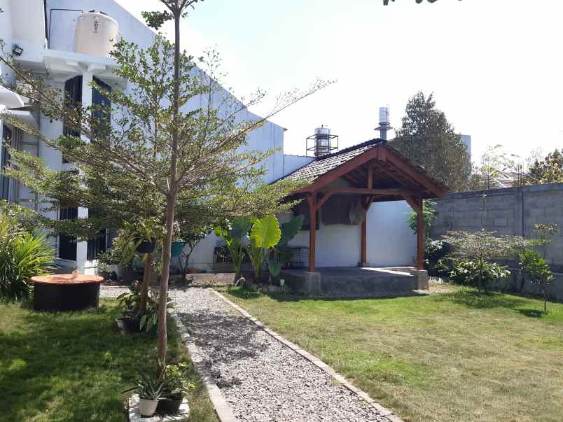 dijual rumah minimalis di kebonsari