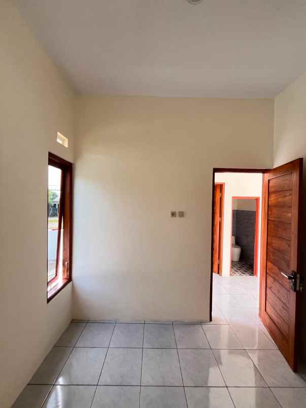 dijual rumah murah view bukit persawahan di prambanan