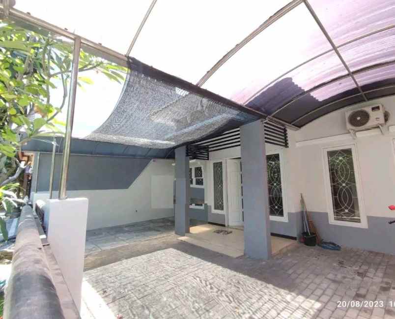 dijual rumah palm spring regency