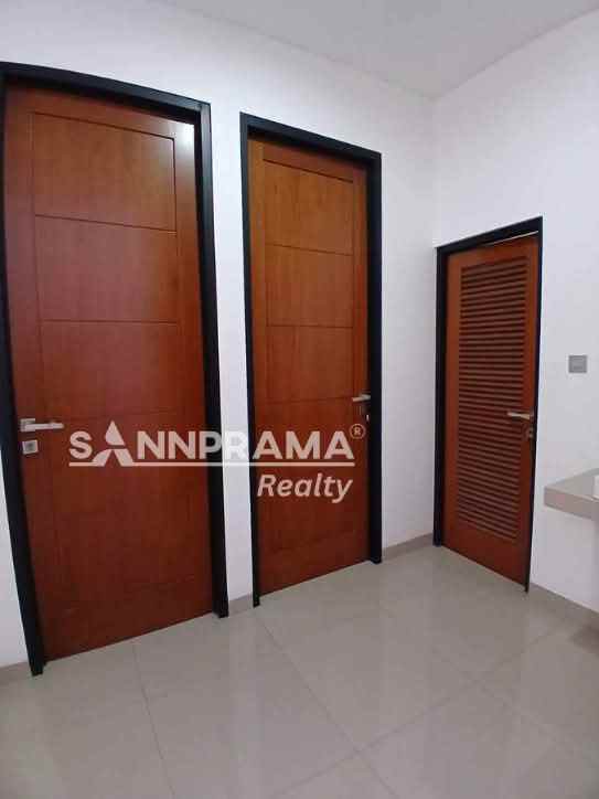 dijual rumah pancoran mas depok