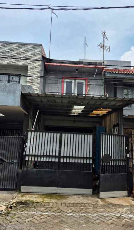dijual rumah permata taman palem