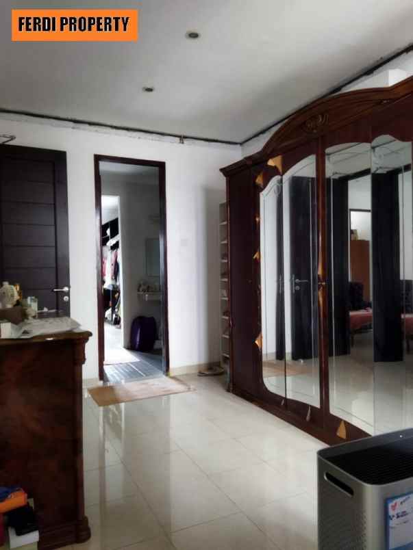 dijual rumah perumahan citra gran cibubur