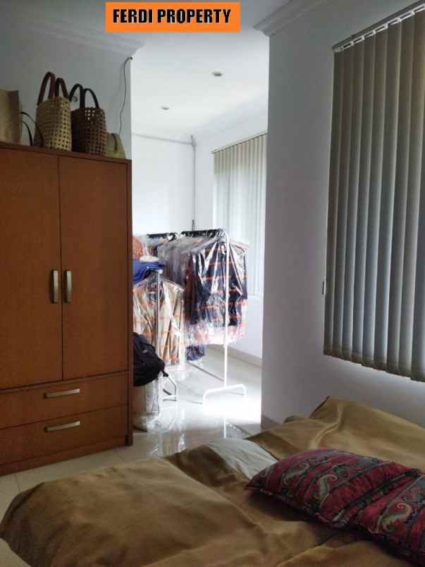 dijual rumah perumahan citra gran cibubur