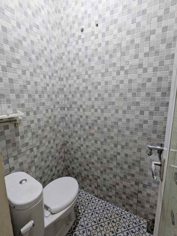 dijual rumah perumahan griya tentrem