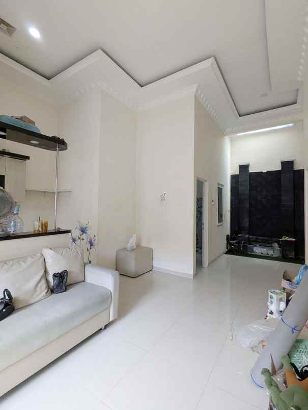 dijual rumah perumahan griya tentrem