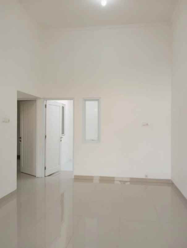 dijual rumah perumahan residence 27