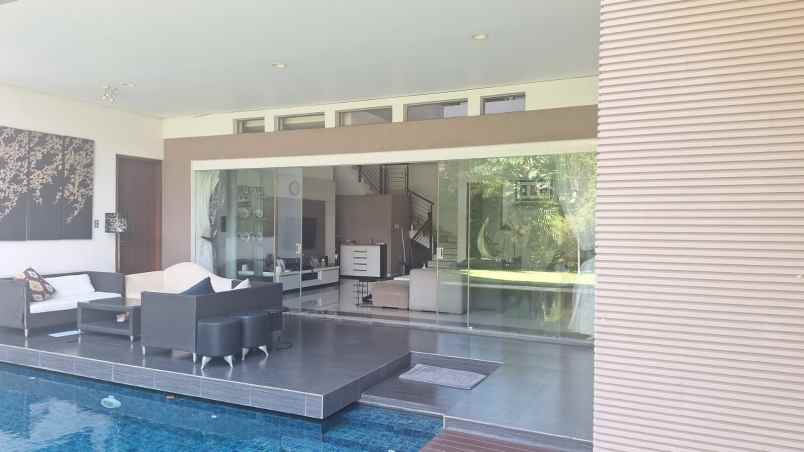 dijual rumah perumahan teras ayung