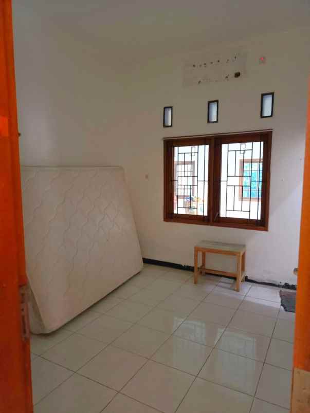 dijual rumah perumahn pulo permatasari