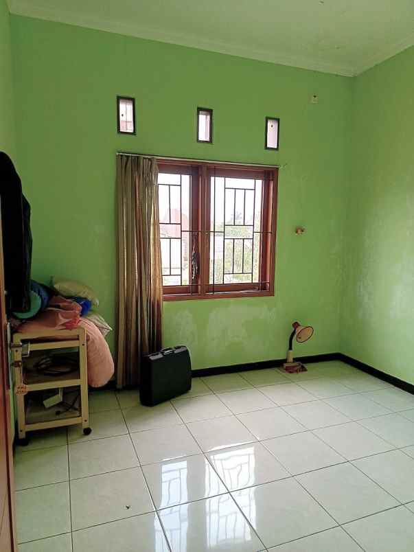 dijual rumah perumahn pulo permatasari