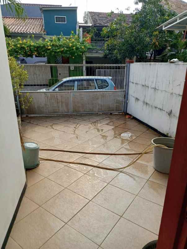 dijual rumah perumahn pulo permatasari