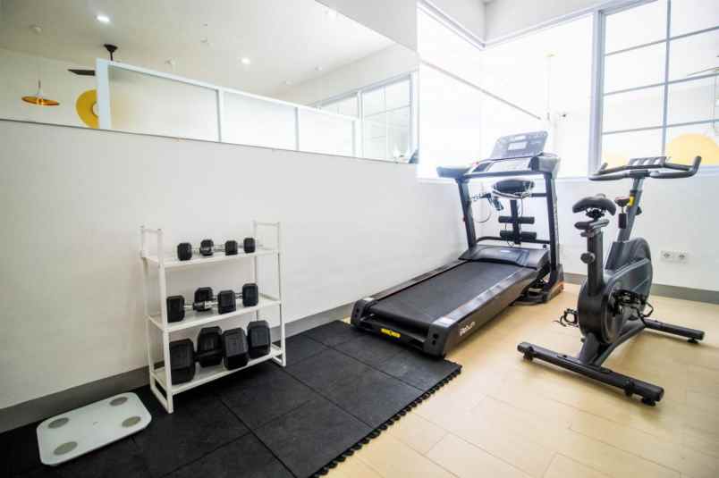 dijual rumah pinangsia