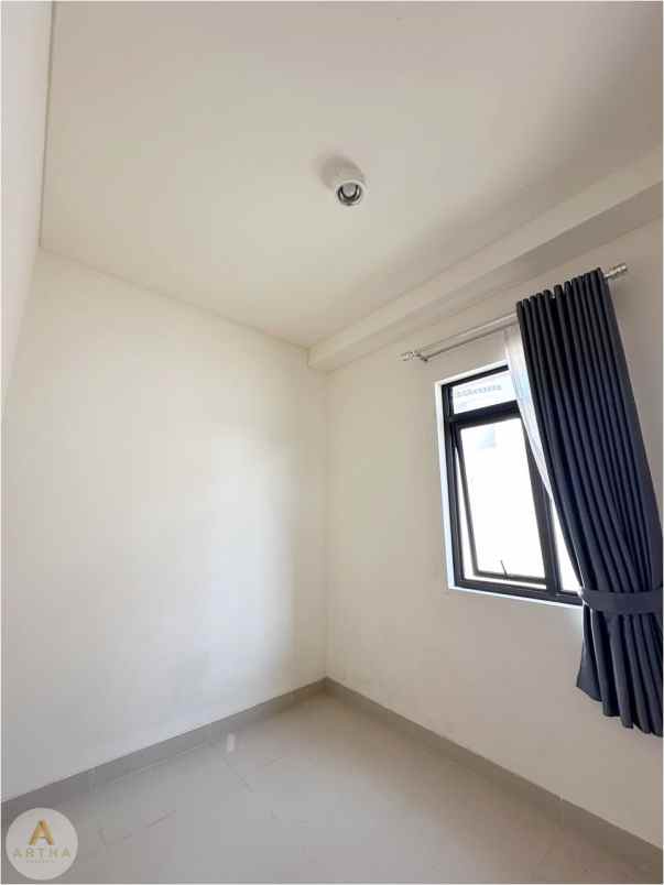 dijual rumah podomoro park bandung