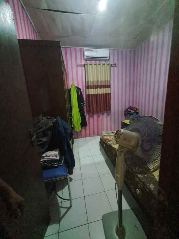 dijual rumah pondok aren