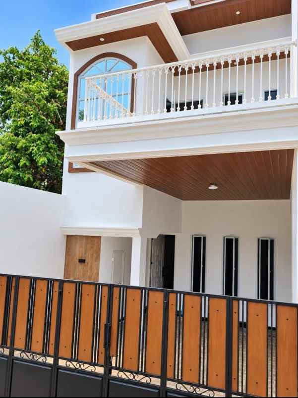 dijual rumah pondok bambu