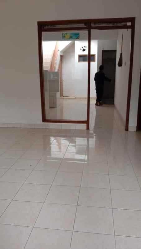 dijual rumah pondok hijau