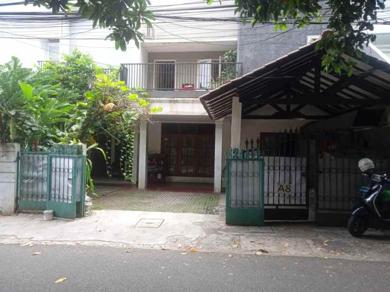 dijual rumah pondok indah