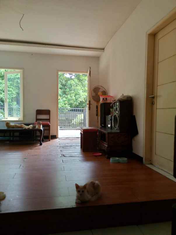 dijual rumah pondok indah