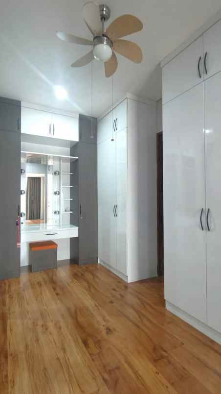 dijual rumah pondok kelapa duren sawit