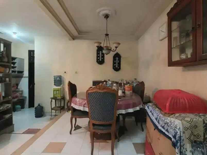 dijual rumah pondok kopi