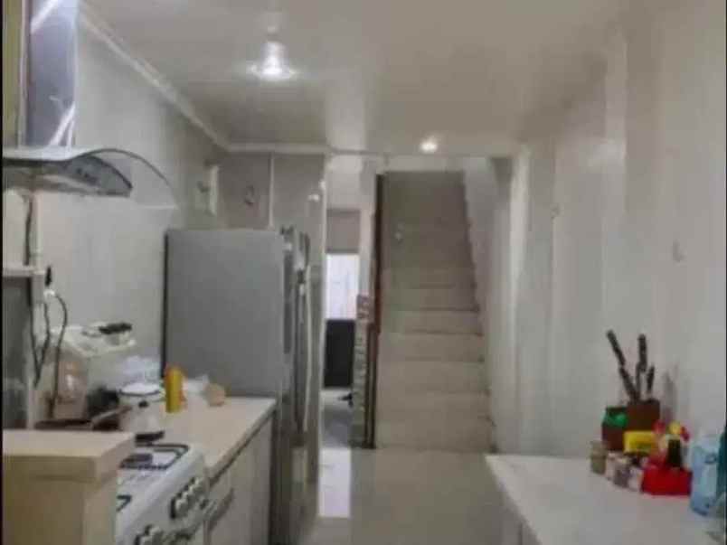 dijual rumah pondok kopi