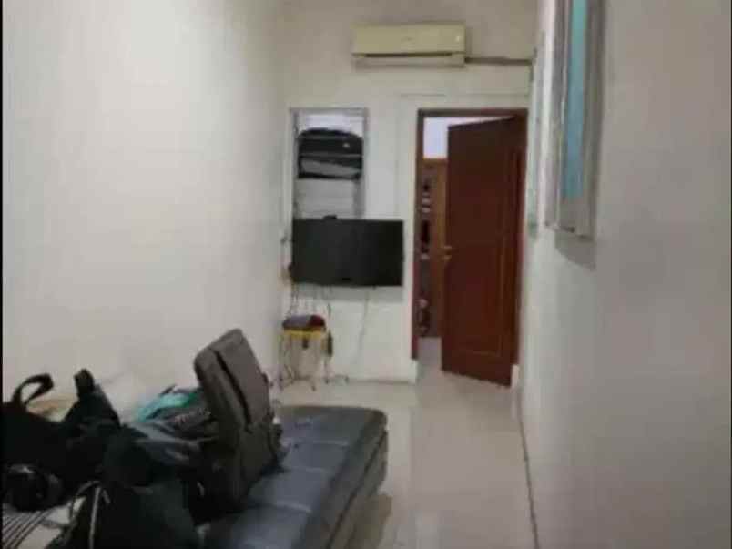 dijual rumah pondok kopi