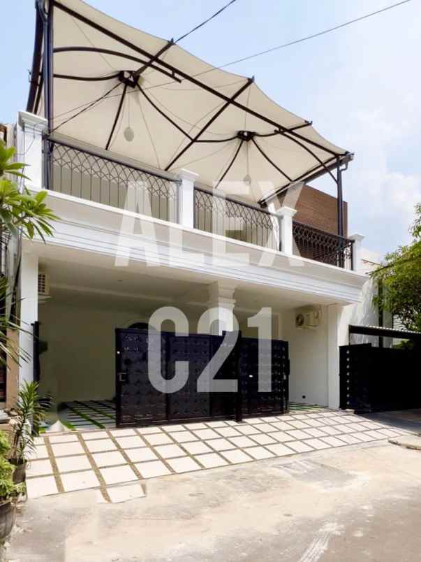 Dijual Rumah Mewah Baru Di Pondok Indah Jakarta Selatan