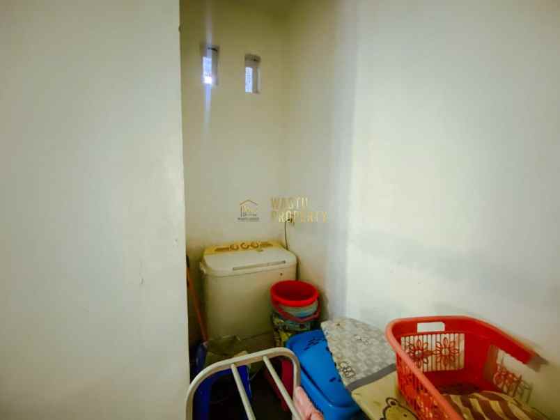 dijual rumah potorono