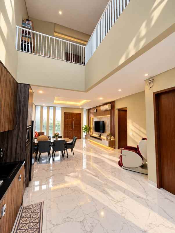 dijual rumah pulomas