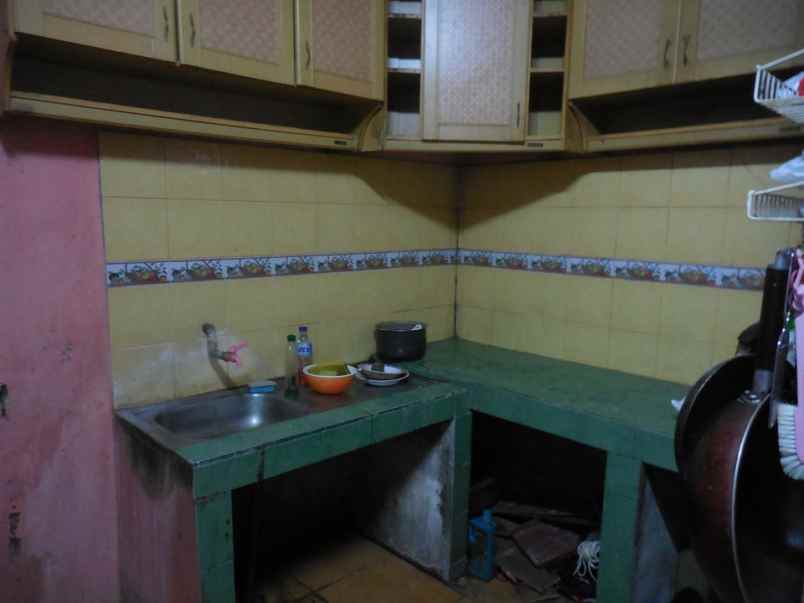 dijual rumah puri gading blok pgur no
