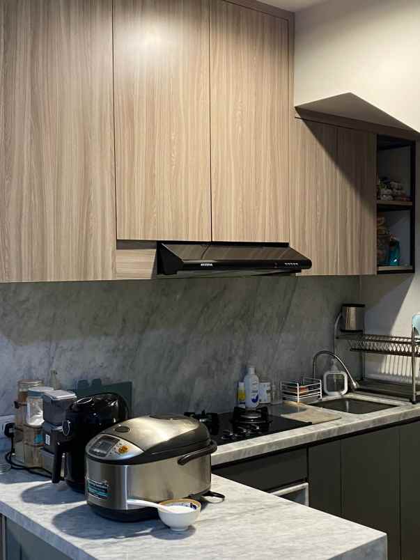 dijual rumah puri galaxy