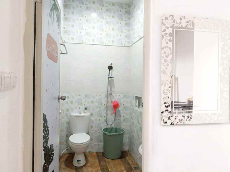 dijual rumah puri surya jaya