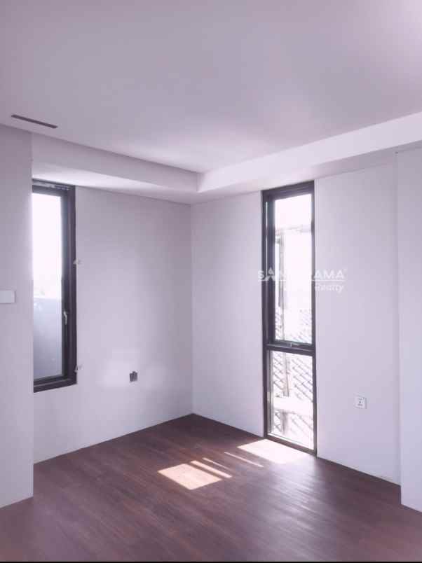 dijual rumah rangkapan jaya baru