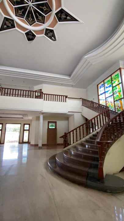 dijual rumah raya kertajaya