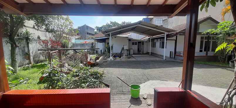 dijual rumah riau martadinata