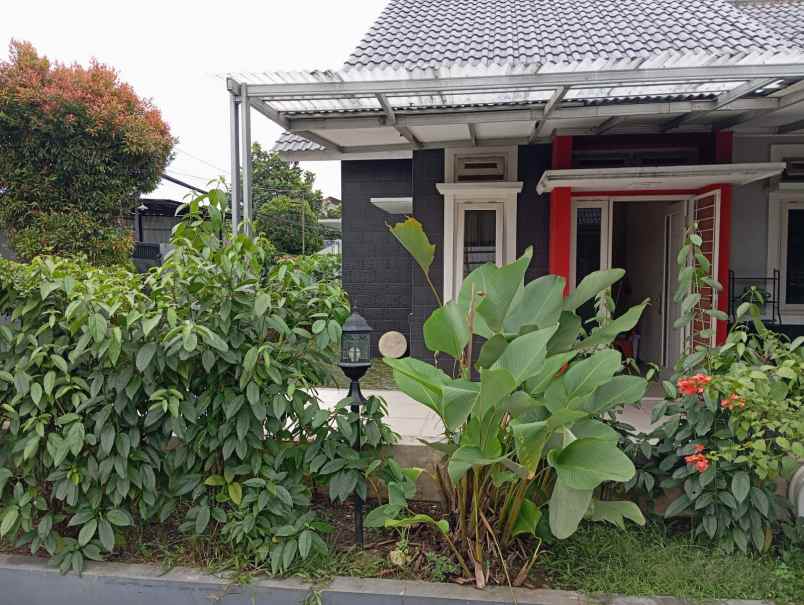 dijual rumah rt 4 rw 4 ciparigi utara