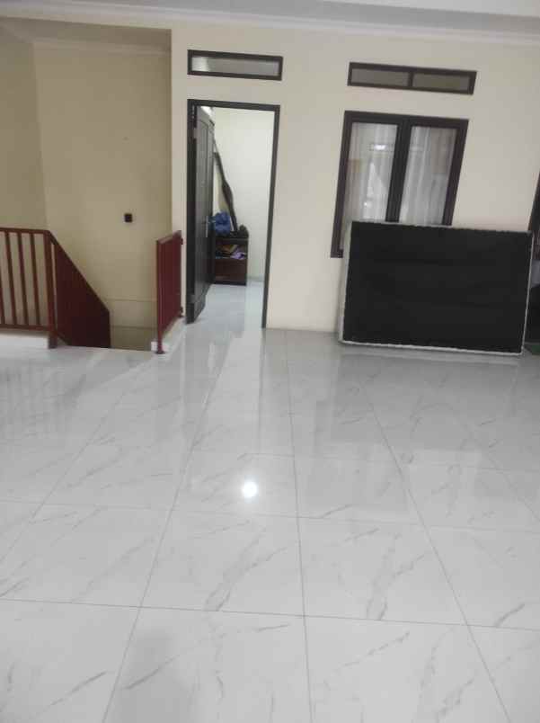 dijual rumah rumah di kavling dki duren