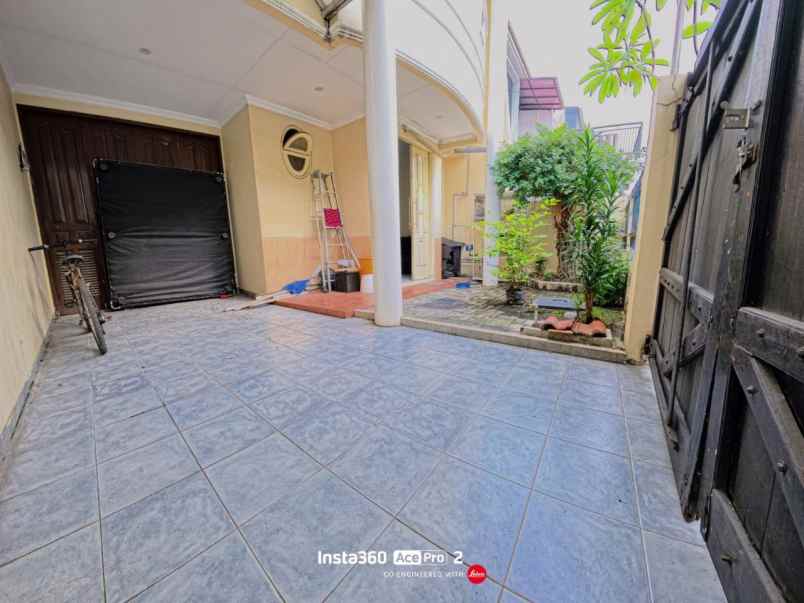 dijual rumah rumah graha indah gayung
