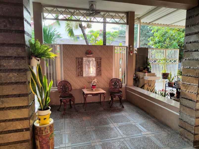 dijual rumah rumah puri surya jaya