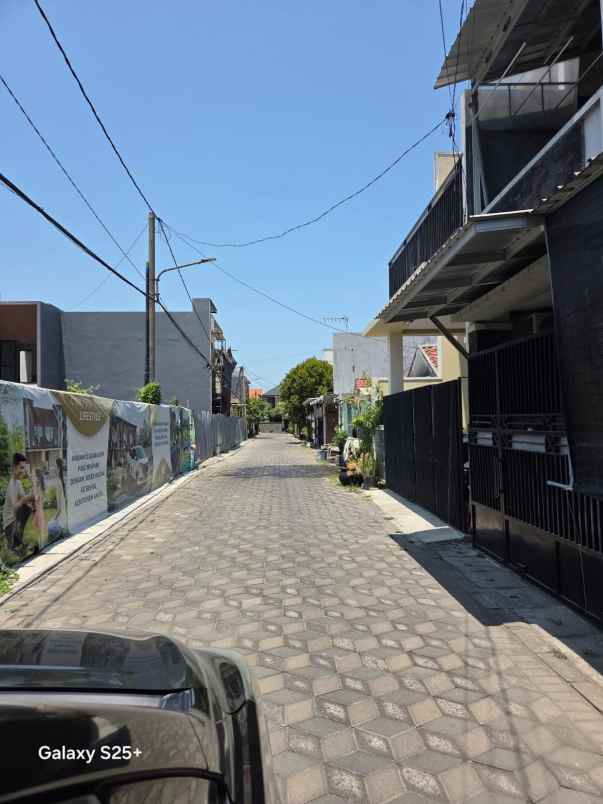dijual rumah rungkut asri