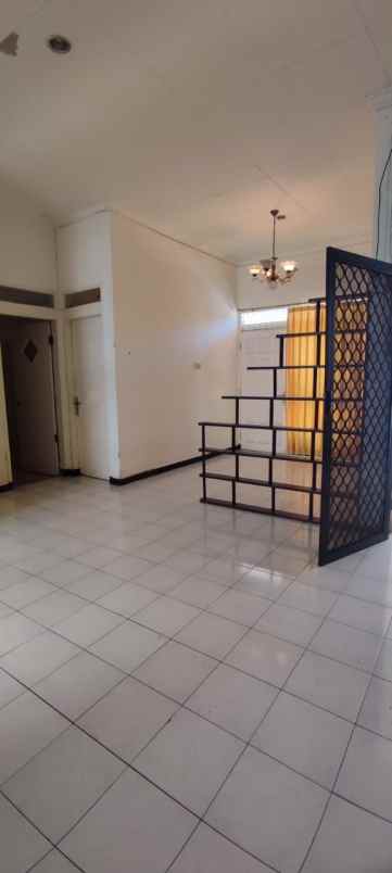 dijual rumah rungkut mapan timur