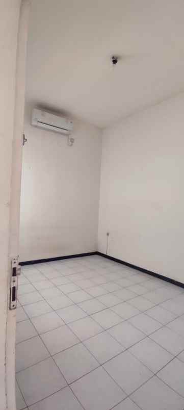 dijual rumah rungkut mapan timur